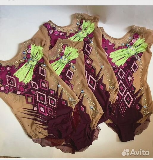 Продам купальники для художественной гимнастики