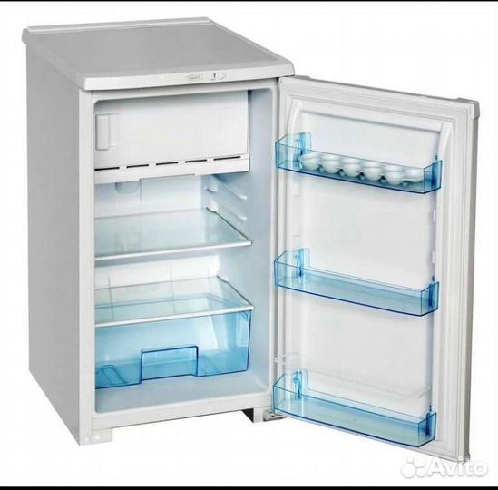 Холодильник Бирюса новый