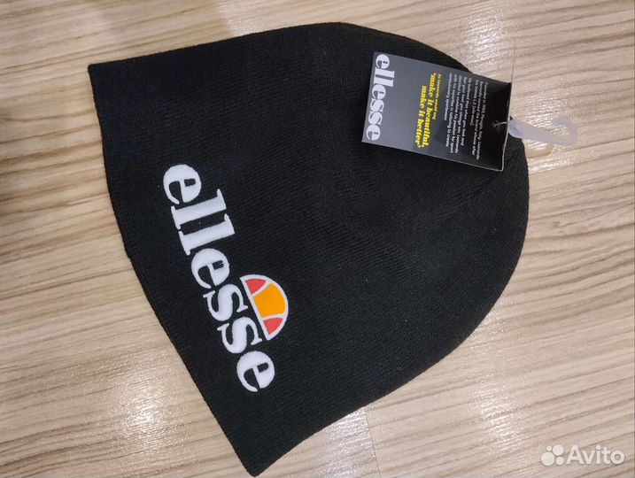 Шапка ellesse