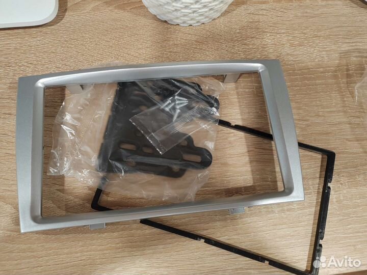 Рамка для 2 din магнитолы Peugeot 408 новая