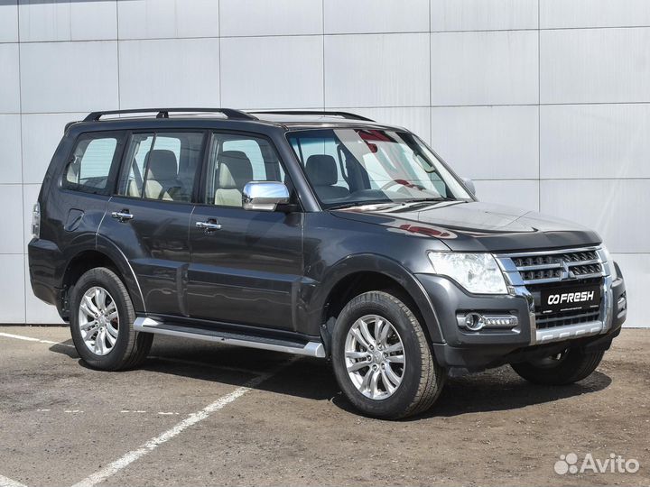 Mitsubishi Pajero 3.8 AT, 2017, 70 741 км