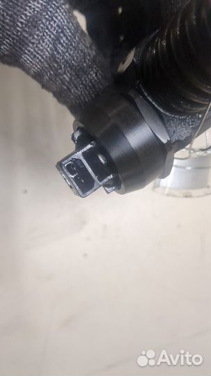 Форсунка топливная Volkswagen Touareg, 2005