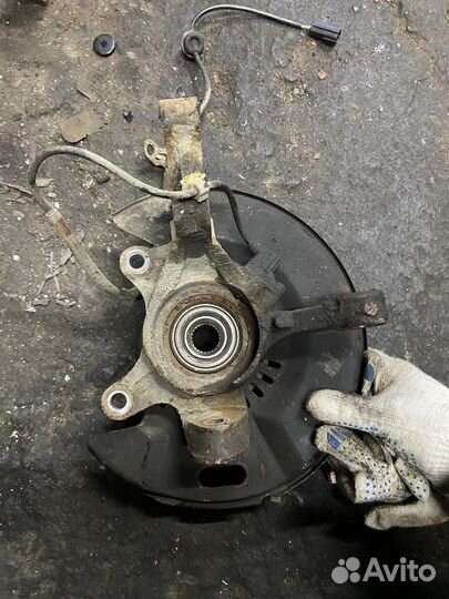 Кулак поворотный правый Geely MK