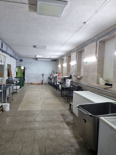 Продам помещение свободного назначения, 300 м²