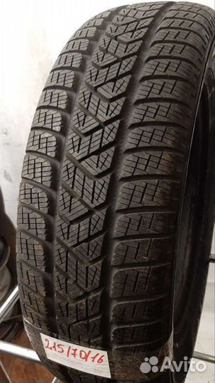 Pirelli Scorpion Winter 215/70 R16 104H