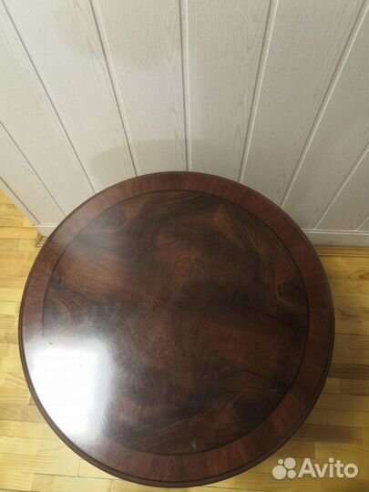 Стол круглый
