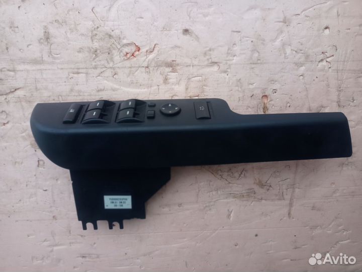 Блок кнопок стеклоподъемников Land Rover Range