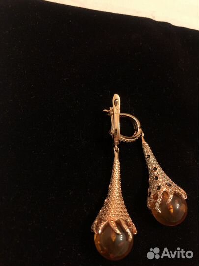 Сережки позолоченные сроссыпью сваровски и ятарем