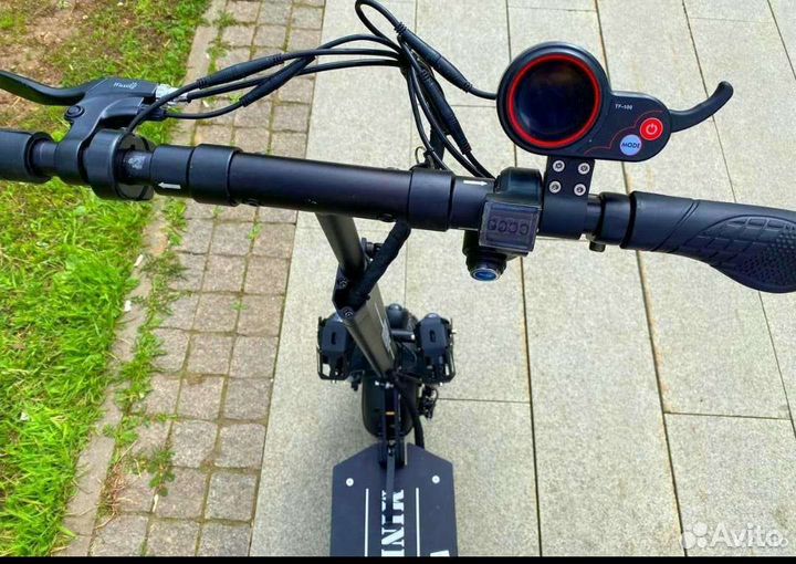 Minipro m5 23Ah. 1500w новый