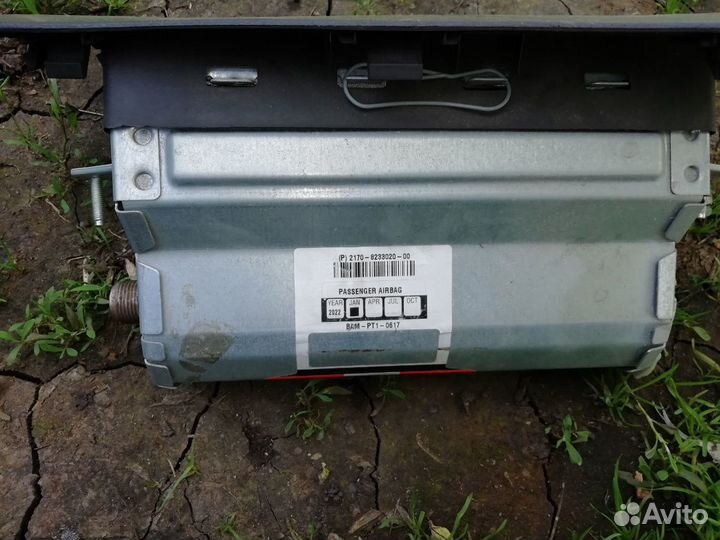 Модуль надувной подушки безопасности на приору