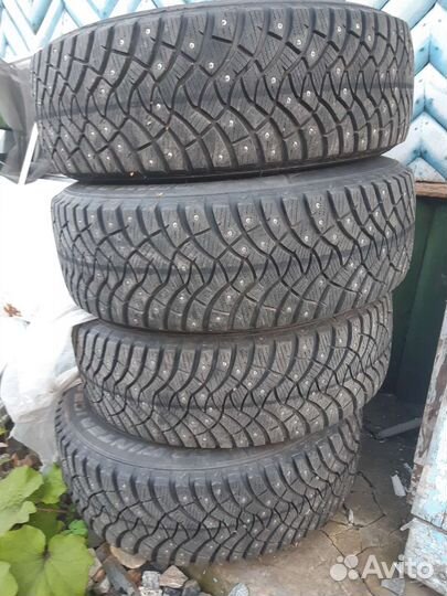 Dunlop SP Winter Ice 03 205/65 R16 99