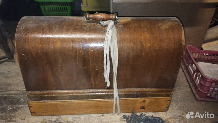 Швейная машина пмз им. Калинина