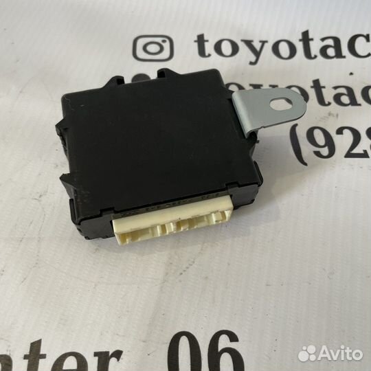 Блок управления зеркалами toyota camry 55
