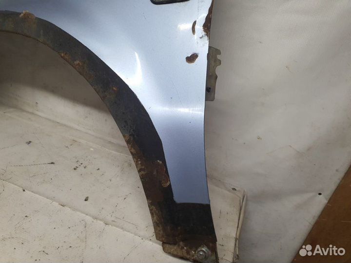 Крыло переднее левое Volkswagen Passat B5 седан