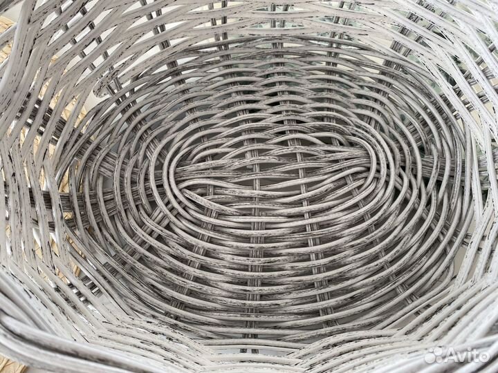 Корзина плетеная