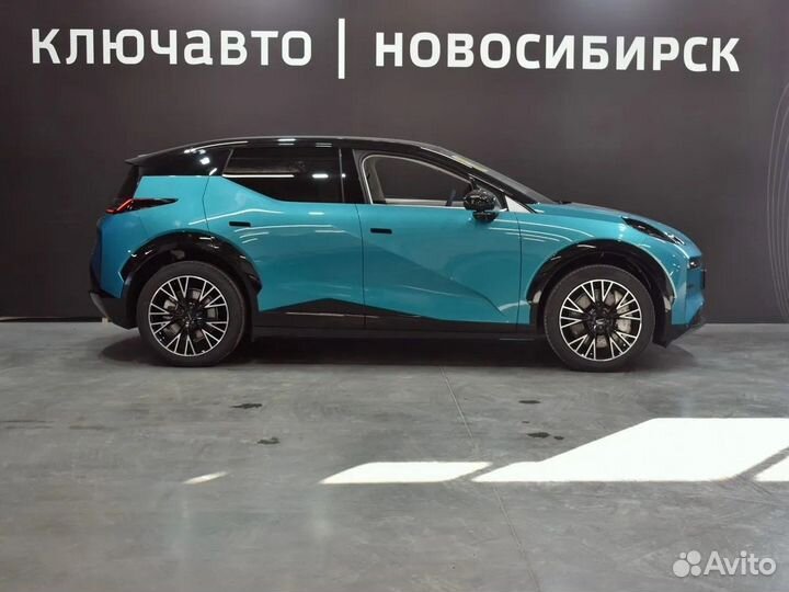 Zeekr X 428 AT, 2023, 20 км