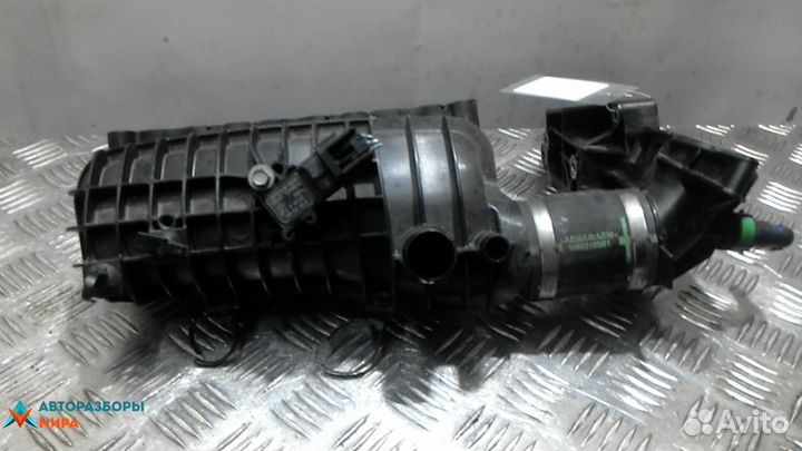 Коллектор впускной Ford Focus 3 2012