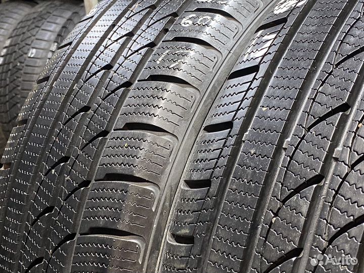 Tristar S210 215/60 R17