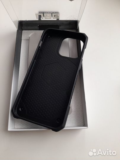 Чехол на iPhone 6.7