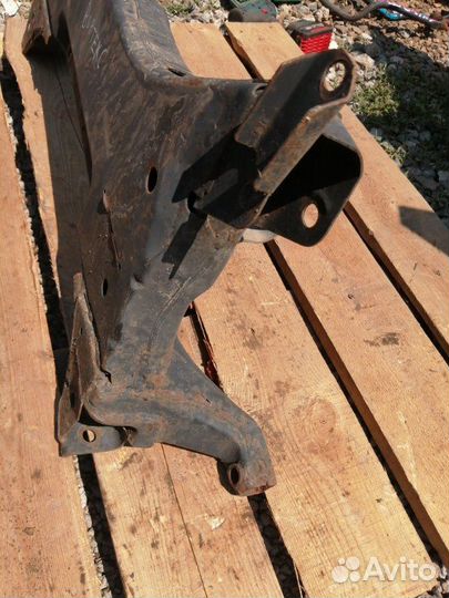 Подрамник передний Chery Fora A21 SQR484F 2008