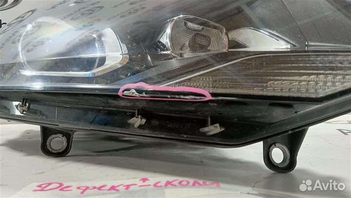 Фара правая Volkswagen Touareg