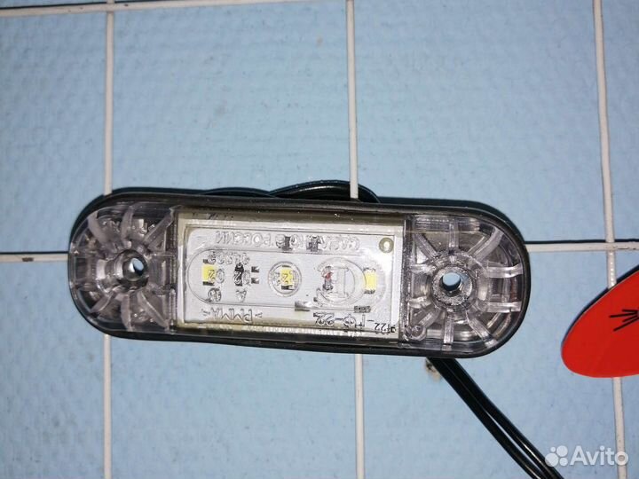 Фонарь габаритный белый LED на фургон