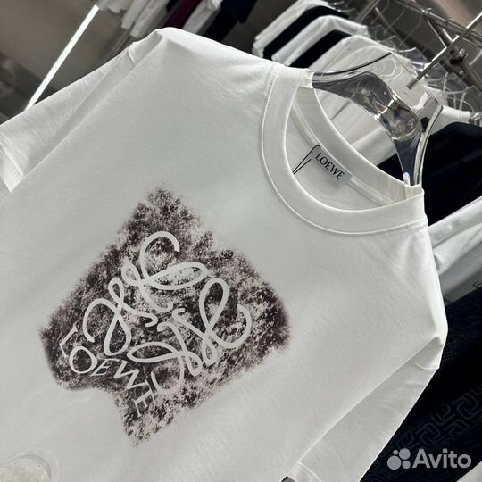 Футболка Loewe