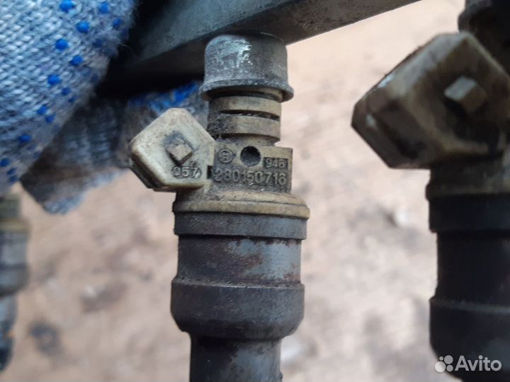 Форсунка топливная Пежо 405