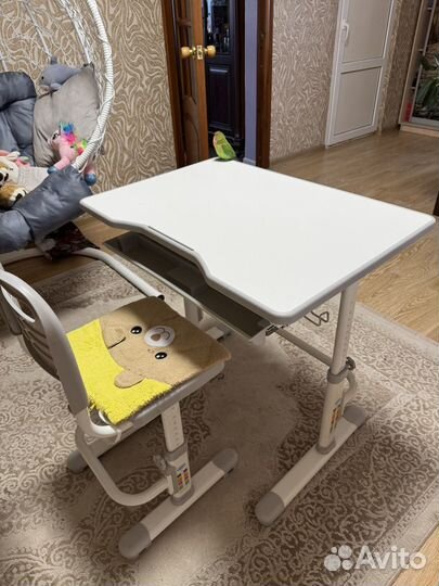 Школьная парта