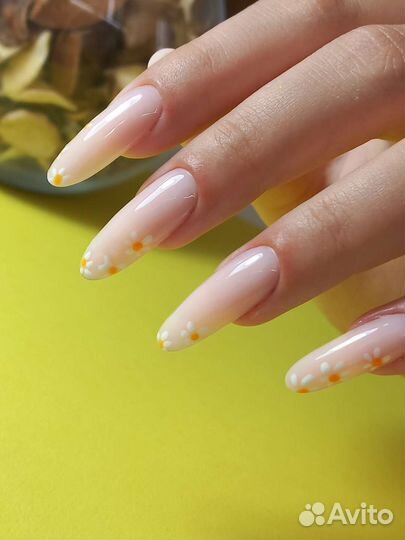 Мастер маникюра