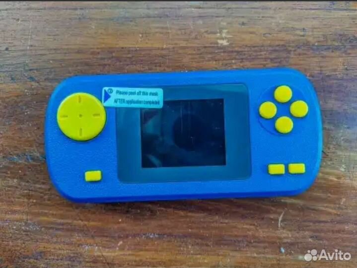 Портативная игровая приставка