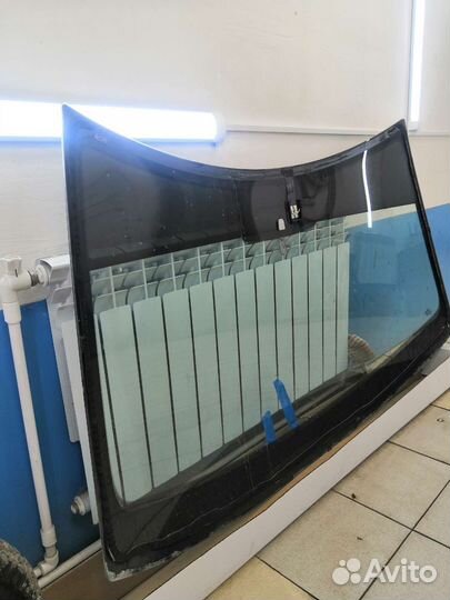 Лобовое стекло Kia soul оригинал