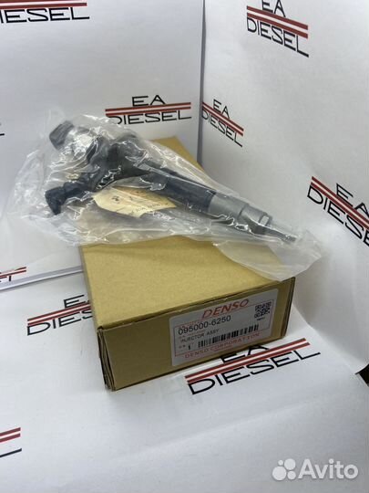 Форсунка 095000-6250