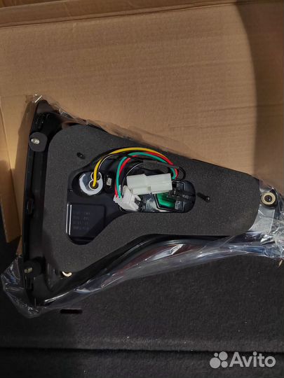 Фары задние на Kia Sorento