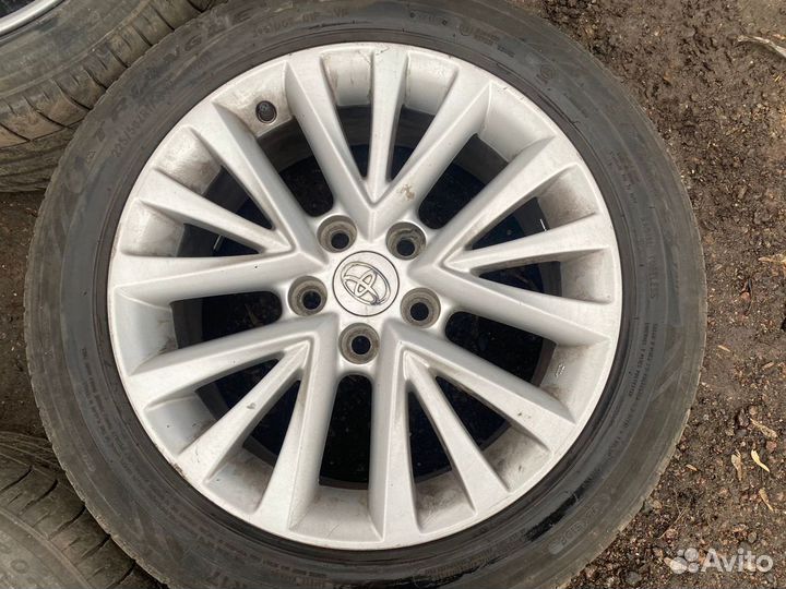 Комплект колёс Toyota Camry 55 R17