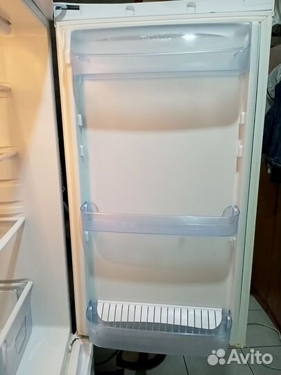 Холодильник