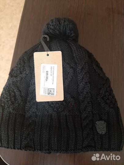 Вязаная шапка мужская