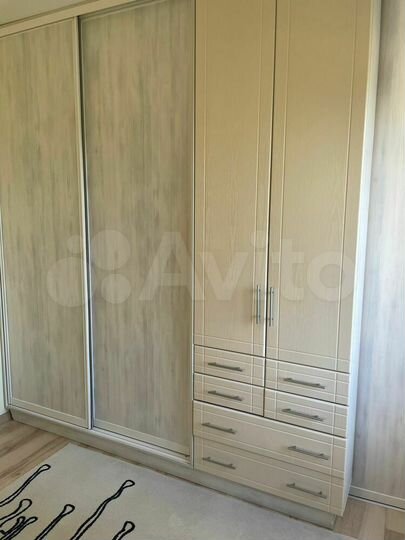 2-к. квартира, 61 м², 2/5 эт.