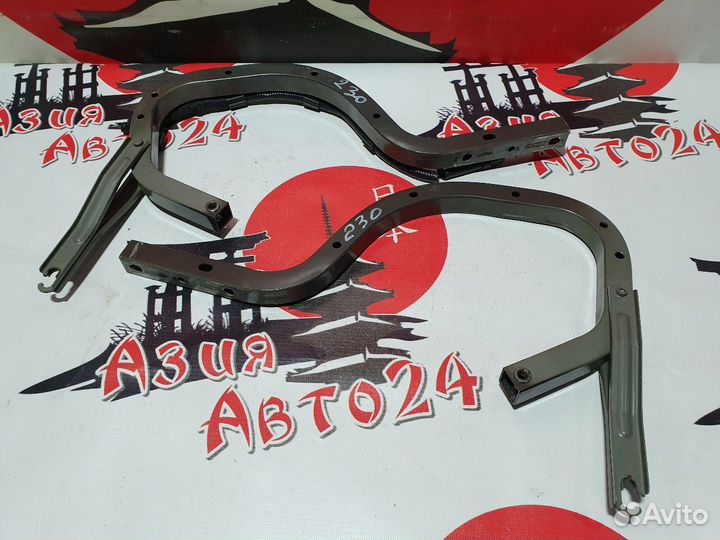 Петля крышки багажника Toyota Camry ACV30 2AZ-FE 2