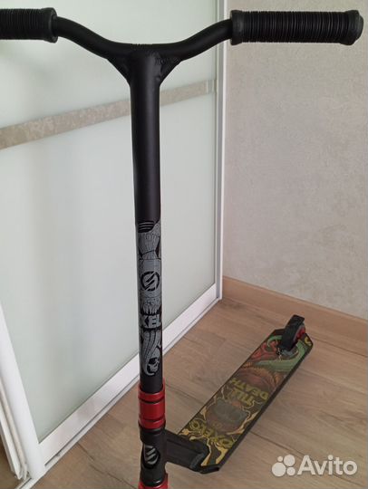 Трюковой самокат