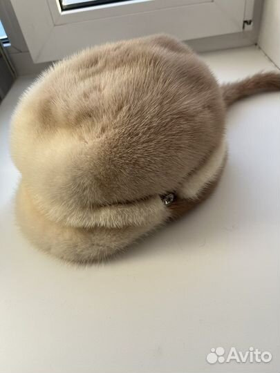 Шапка меховая женская от Daniel Ricci