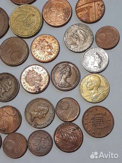 Набор иностранных монет 39 шт