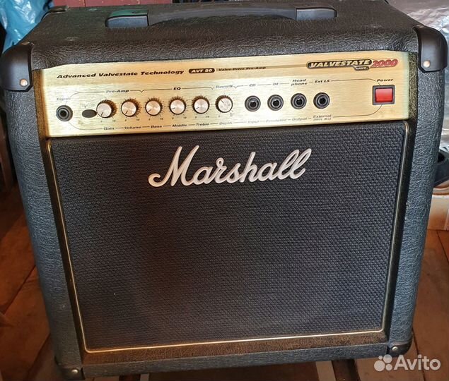 Гитарный комбоусилитель Marshall valvestate 2000