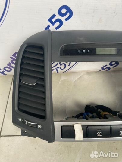 Рамка магнитолы Hyundai Santa Fe CM 2.2 (D4EB)