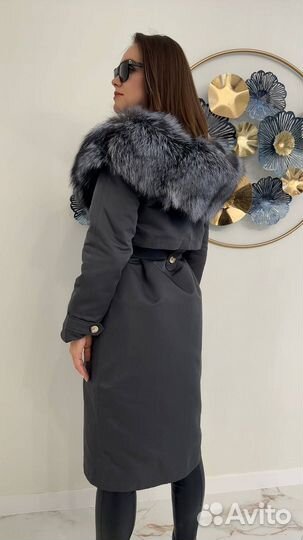 Парка удлиненная с натуральным мехом зимняя