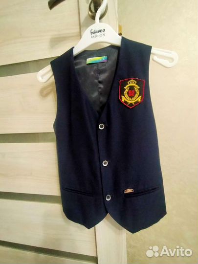 Жилет школьный