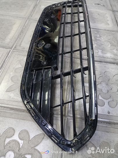 Решетка бампера на Ford Mondeo 4,рестайлинг
