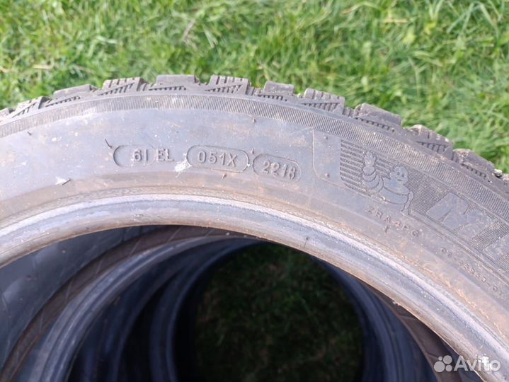 Michelin X-Ice North 4 235/45 R18