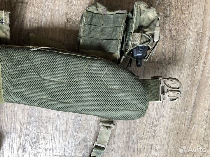 Тактический пояс с подсумками