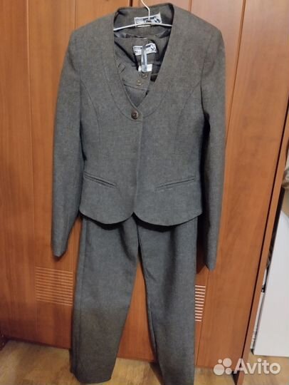 Костюм брючный для девочки 146-158